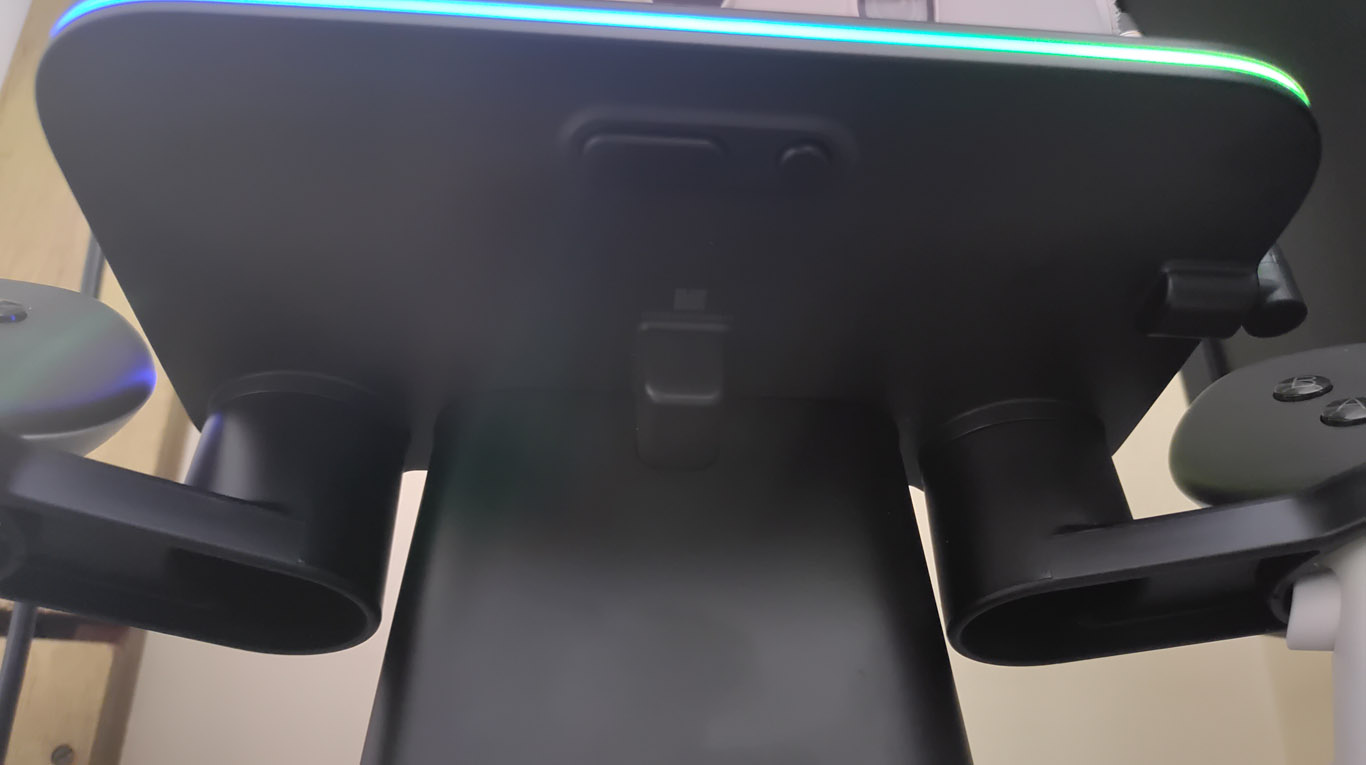 kiwi stand light buttons