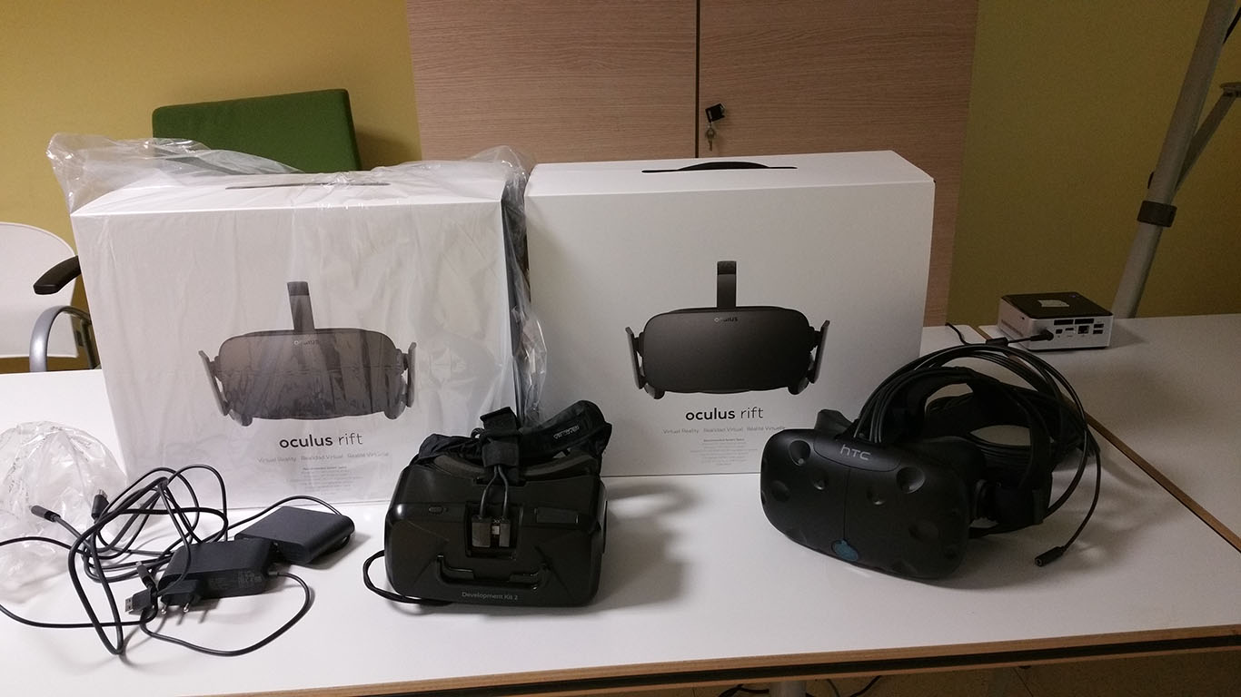 virtual reality oculus rift vs htc vive