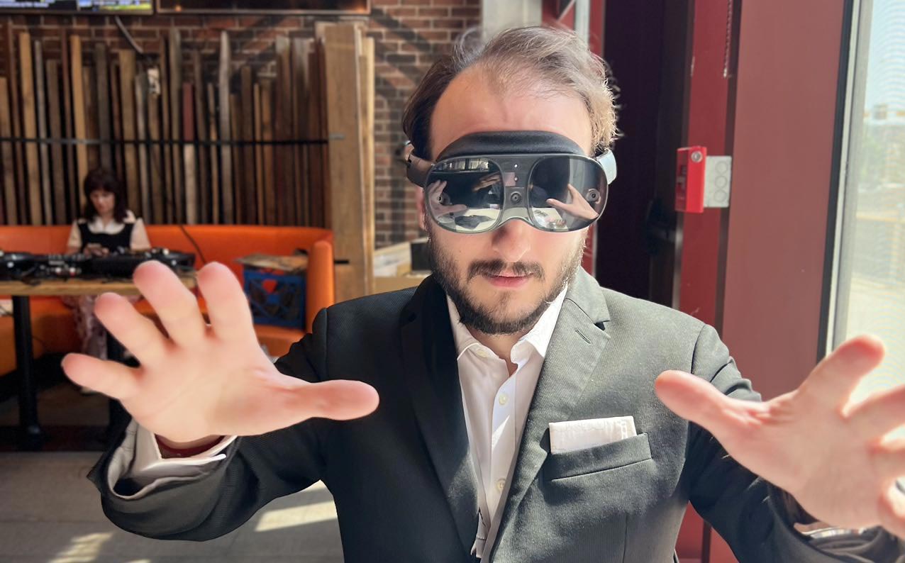 Short hands-on at SXSW: Vive XR Elite, HYPERVSN… the CIA… and more!