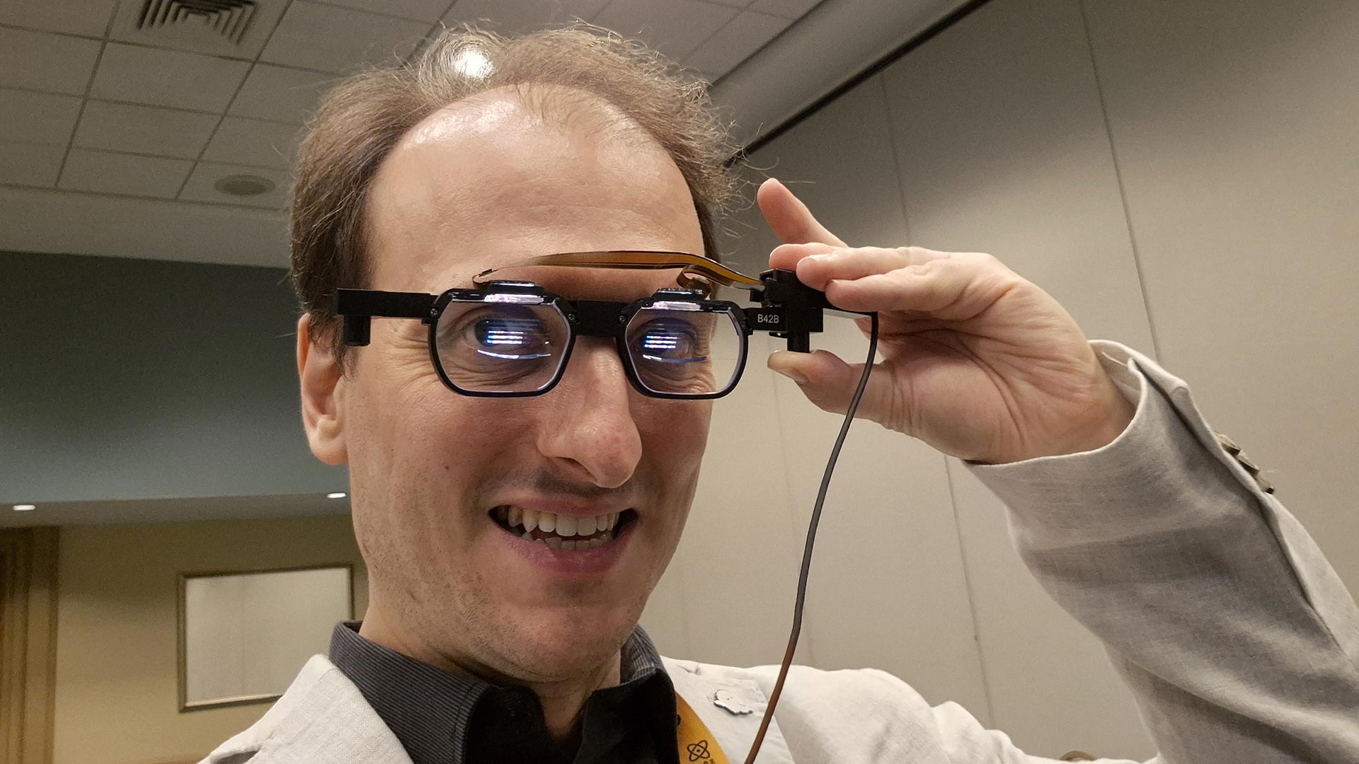 Hands-on LetinAR optical system