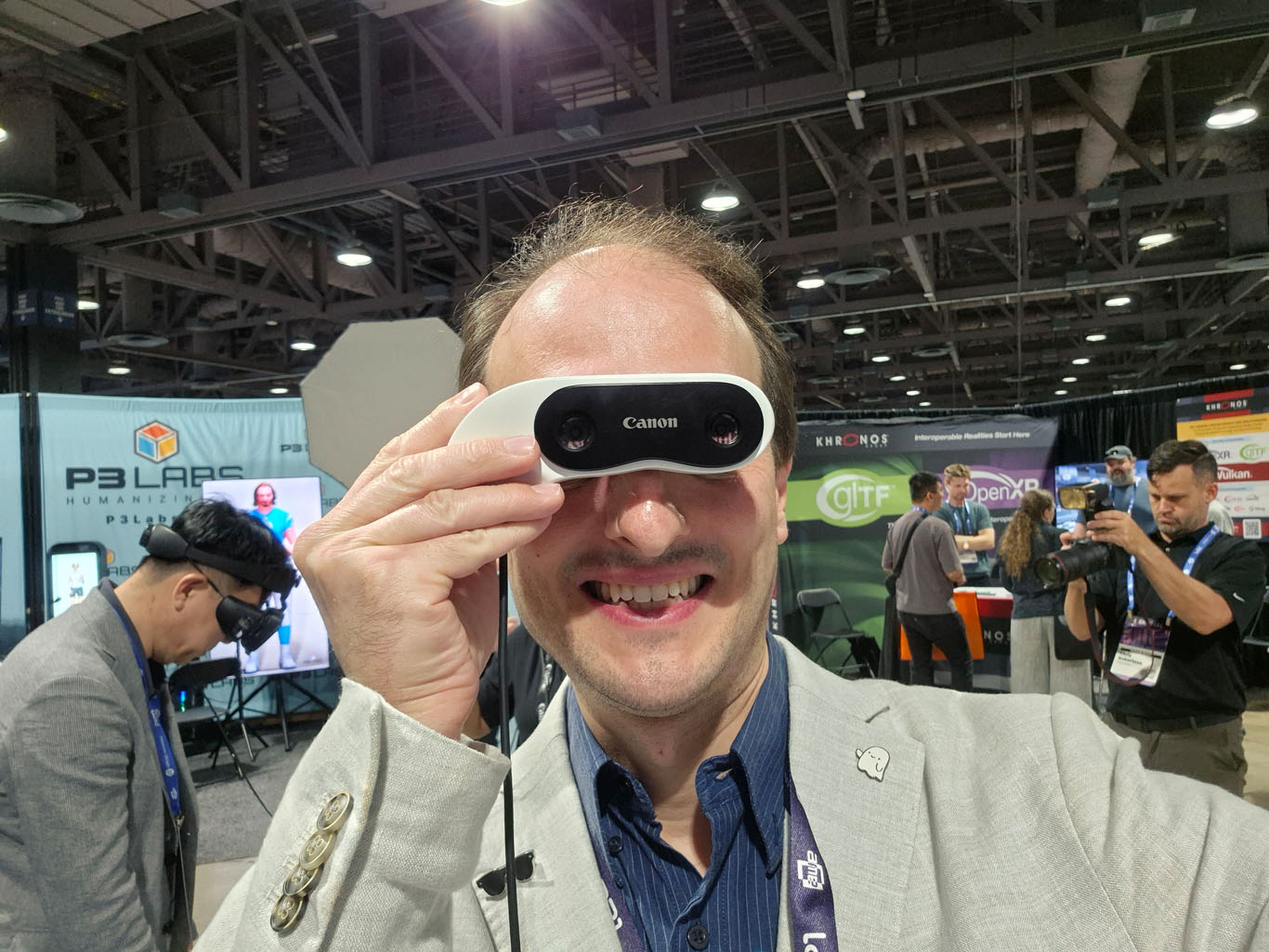 canon small mr headset prototype