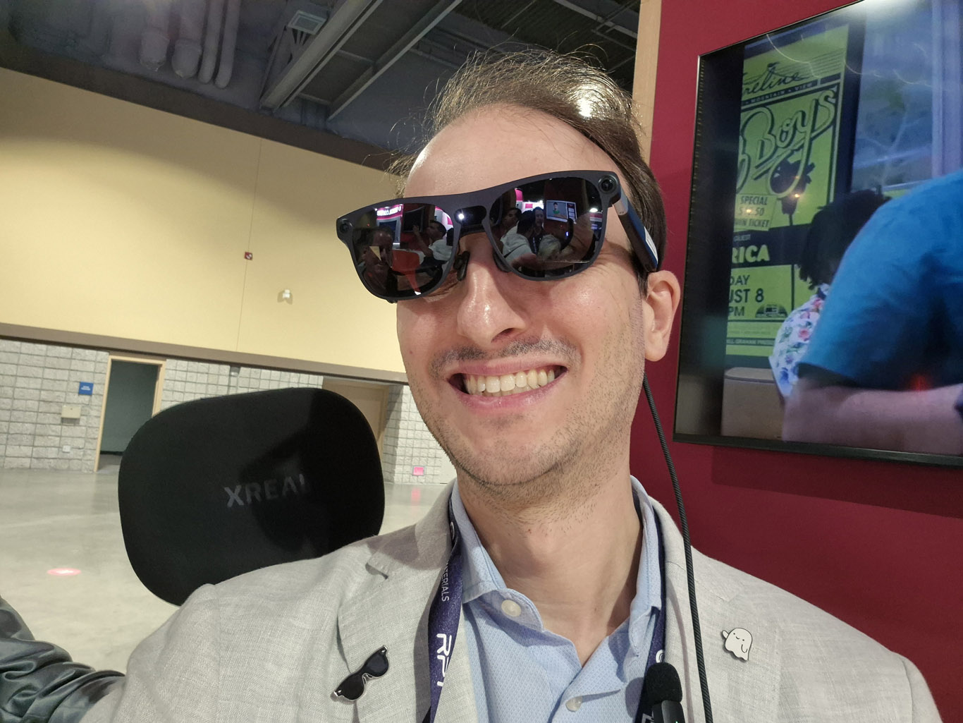 xreal aura selfie 2